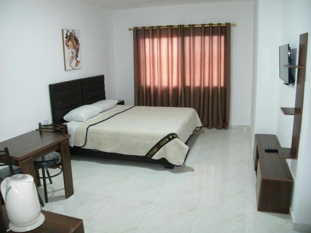 Salvador Dali Apartments Амман Экстерьер фото